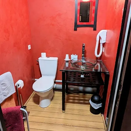 Ilargi Hotel 2*
